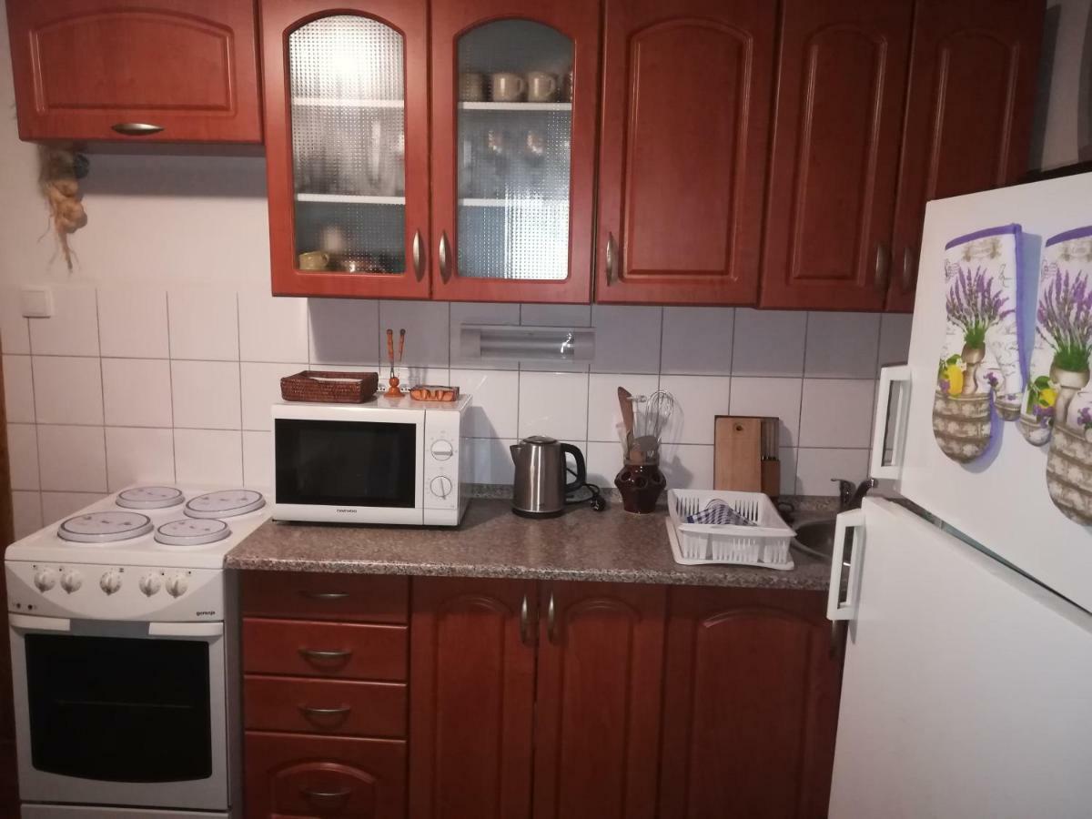 Ferienwohnung Farma Ranch Jelemek Nebahovy Exterior foto